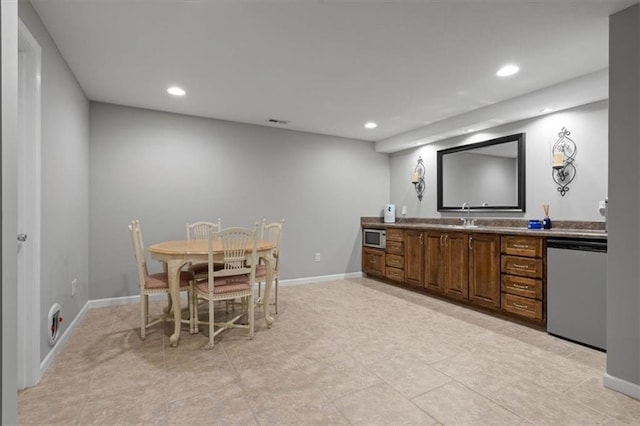 12499 S Marion St, Olathe, KS 66061 - dining space featuring recessed lighting