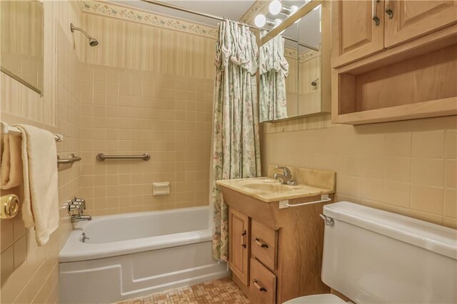 9505 Wyandotte St, Kansas City, MO 64114 - photo 14