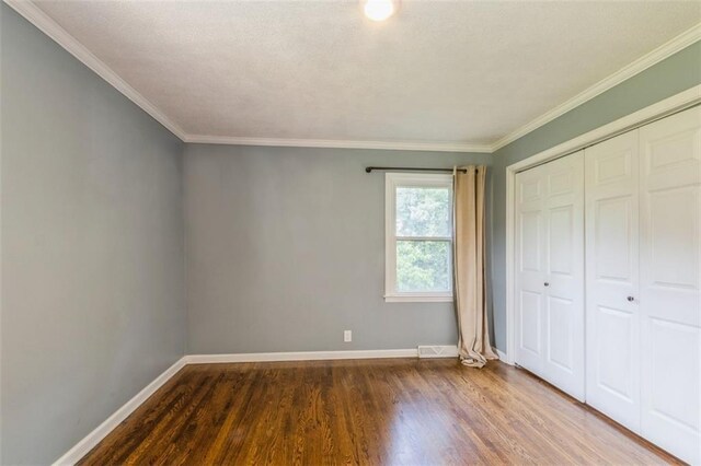 9943 Linden St, Overland Park, KS 66207 - photo 12
