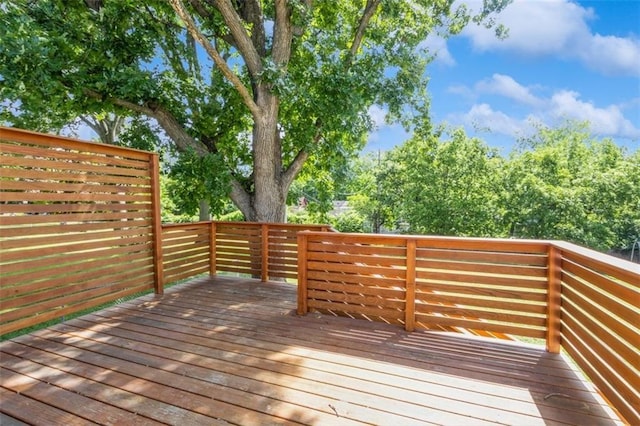 9943 Linden St, Overland Park, KS 66207 - photo 26