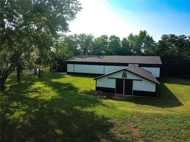 1901 NE River Ridge Rd, Saint Joseph, MO 64507 - view of pole building with a yard