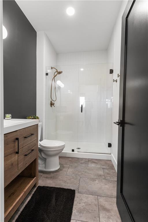 1372 N 150th Rd, Baldwin City, KS 66006 - full bath featuring a shower stall and vanity
