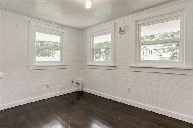 826 W 75th St, Kansas City, MO 64114 - spare room with plenty of natural light and dark wood-style floors