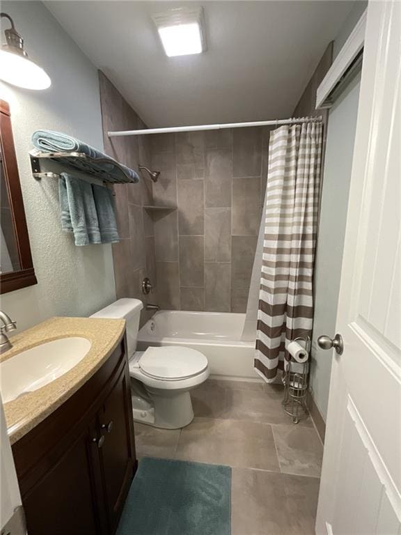 964 Cable Point Dr, Climax Springs, MO 65324 - bathroom featuring vanity and shower / bath combination with curtain