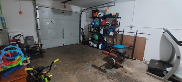 1431-33 E Penrose Ln, Olathe, KS 66062 - view of garage
