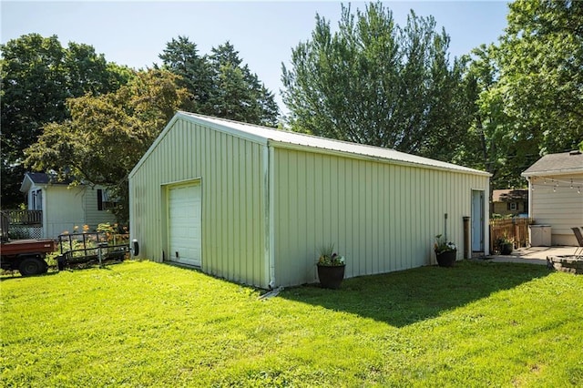 1934 E Mechanic Ave, Independence, MO 64050 - view of outdoor structure featuring driveway