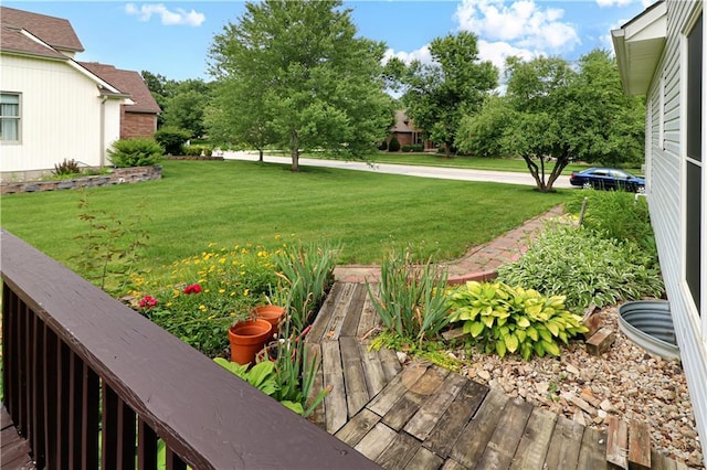 1503 Nottingham Dr, Warrensburg, MO 64093 - view of grassy yard
