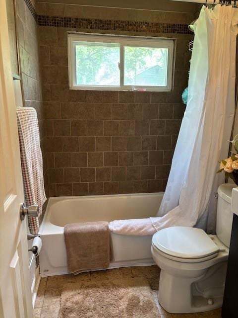 9105 W 95th Ter, Overland Park, KS 66212 - full bath with healthy amount of natural light and shower / bath combination with curtain