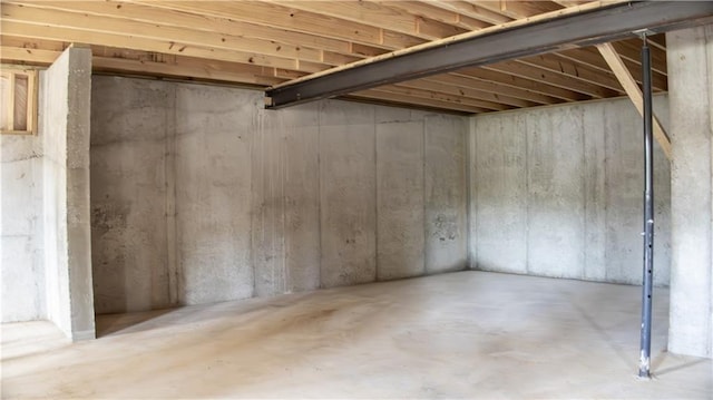 1105 Charles St, Knob Noster, MO 65336 - view of unfinished below grade area