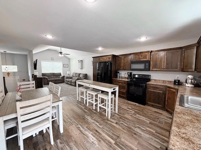 105 Westhaven St, El Dorado Springs, MO 64744 - photo 17