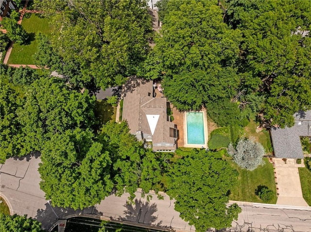 6451 Sagamore Rd, Mission Hills, KS 66208 - aerial view of a pool area