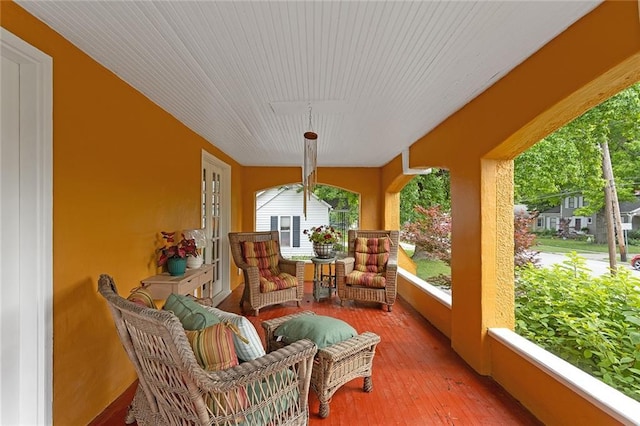 533 S Water St, Olathe, KS 66061 - sunroom with hardwood / wood-style flooring