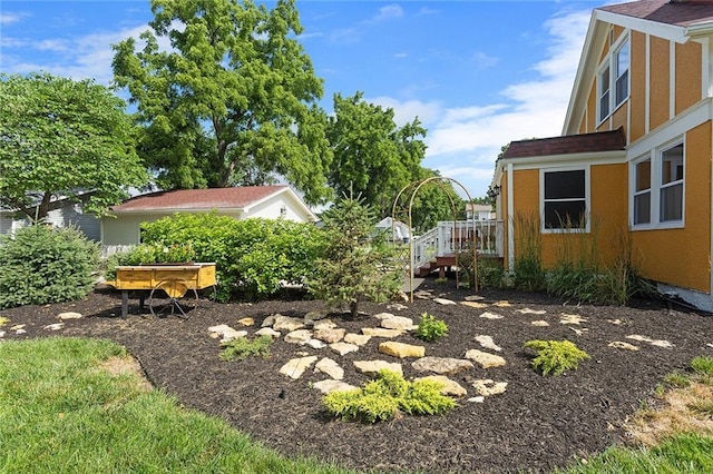 533 S Water St, Olathe, KS 66061 - view of yard