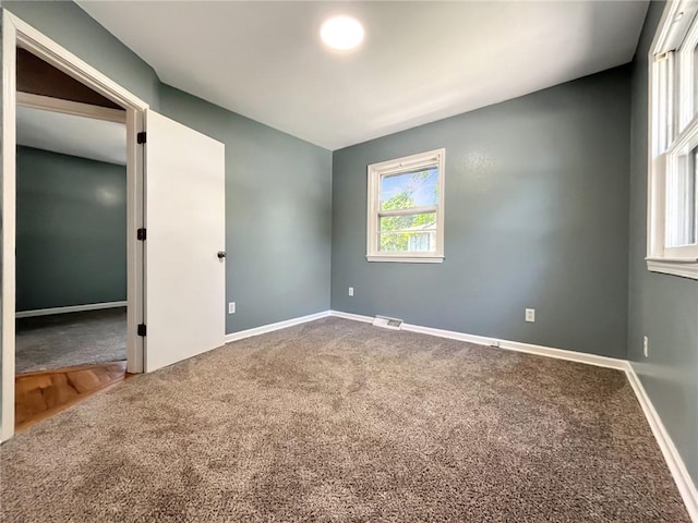 118 Fern St, Lansing, KS 66043 - spare room featuring carpet