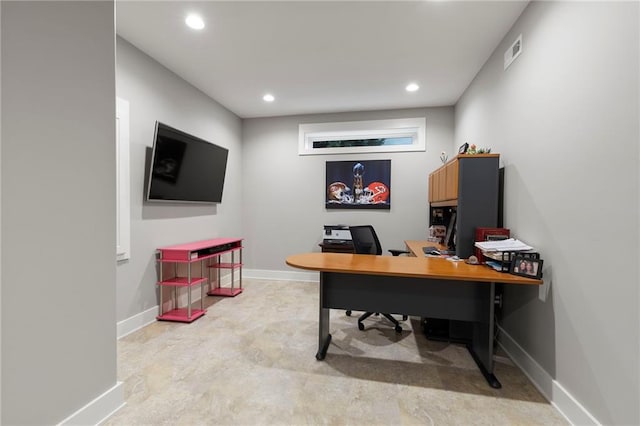 11717 S Barth Rd, Olathe, KS 66061 - office area with recessed lighting and baseboards