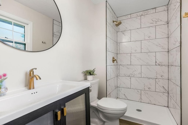 4309 S Huntington Way, Independence, MO 64055 - full bath featuring a tile shower and vanity
