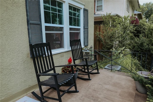 2220 Eugene Field Ave, Saint Joseph, MO 64505 - view of patio