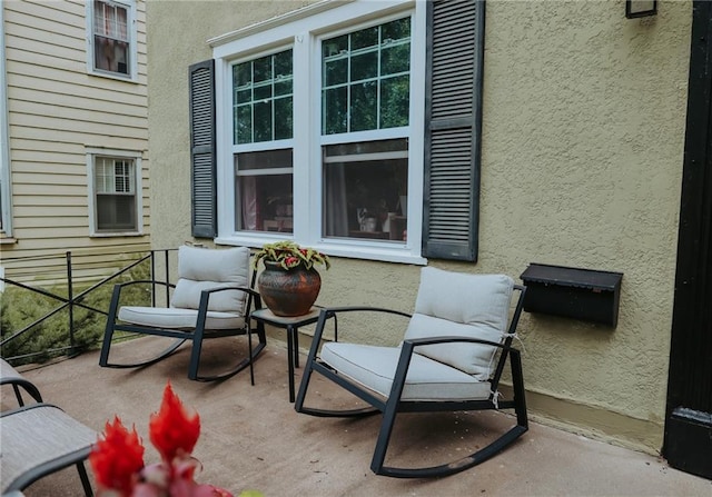 2220 Eugene Field Ave, Saint Joseph, MO 64505 - view of patio / terrace