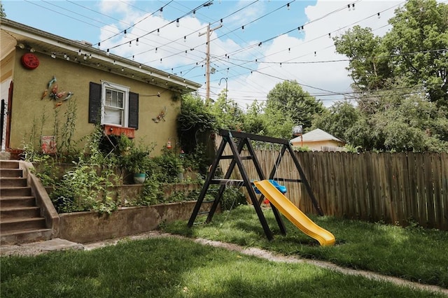 2220 Eugene Field Ave, Saint Joseph, MO 64505 - view of play area featuring a fenced backyard