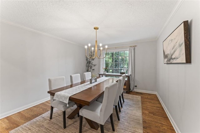 2405 W 124th St, Leawood, KS 66209 - dining room with a chandelier, wood finished floors, a textured ceiling, and ornamental molding