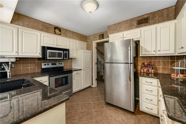 5308 NW 83rd Ter, Kansas City, MO 64151 - photo 11