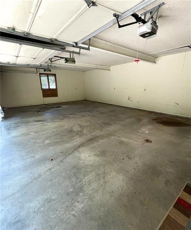 3111 N 35th St, Saint Joseph, MO 64506 - garage with a garage door opener