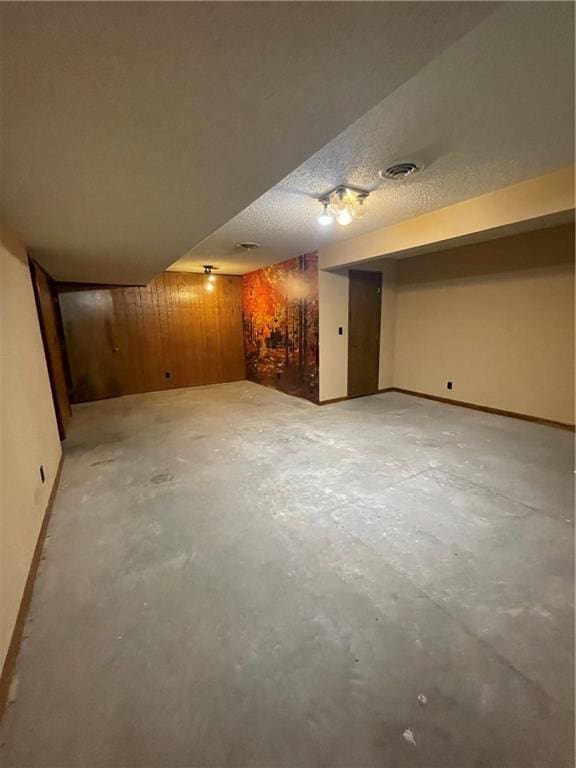 3111 N 35th St, Saint Joseph, MO 64506 - finished below grade area with baseboards