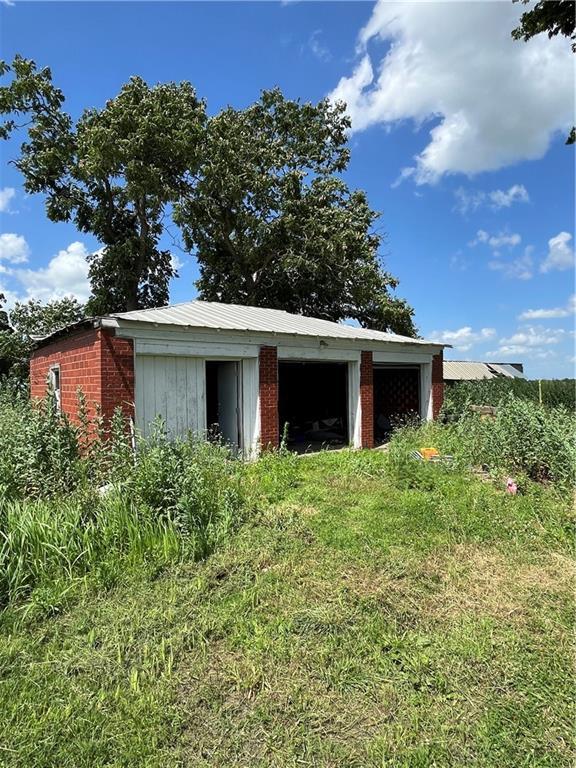 627 50th Rd, Toronto, KS 66777 - view of outdoor structure