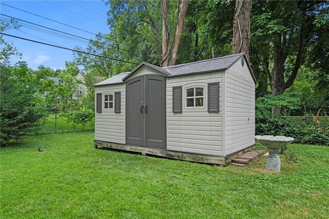 5001 W 70th St, Prairie Village, KS 66208 - view of shed