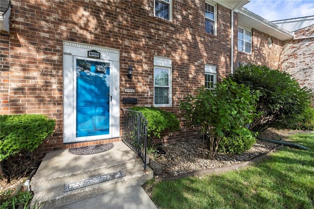 10017 W 95th St, Overland Park, KS 66212 - entrance to property featuring brick siding