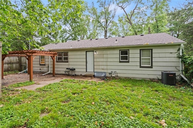 8710 Craig Dr, Overland Park, KS 66212 - back of property with a pergola