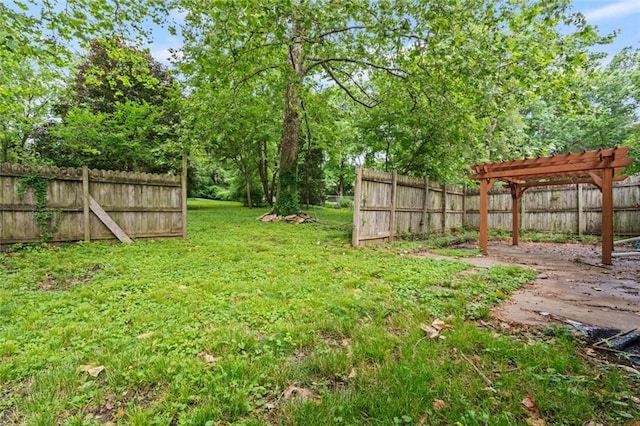 8710 Craig Dr, Overland Park, KS 66212 - fenced backyard with a pergola