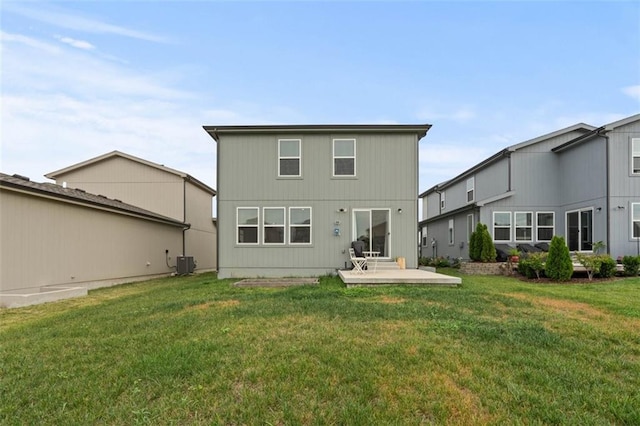 13333 W 180th St, Overland Park, KS 66013 - rear view of house with a patio and a yard