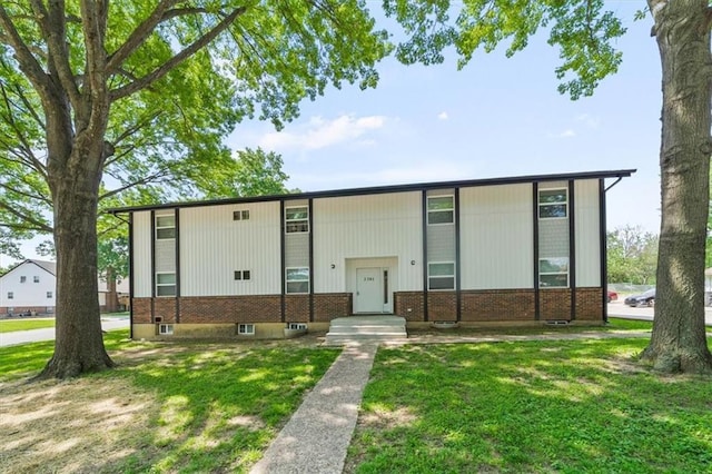 2201 Twin Oaks Dr, Harrisonville, MO 64701 - photo 1
