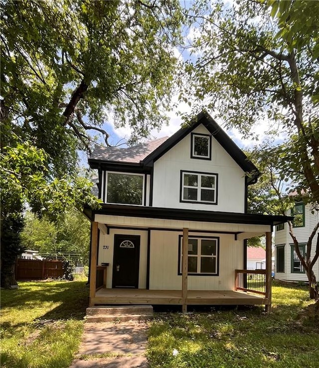 731 S Main St, Ottawa, KS 66067 - view of front facade featuring covered porch