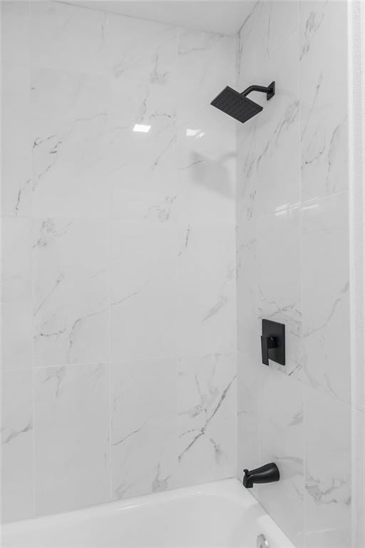 731 S Main St, Ottawa, KS 66067 - bathroom with bathing tub / shower combination