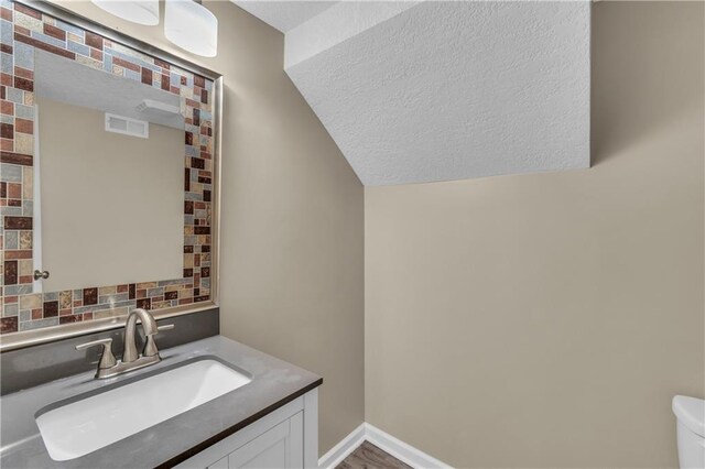 5436 NW Walden Dr, Kansas City, MO 64151 - photo 28