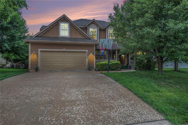 4407 SW Briarbrook Dr, Lees Summit, MO 64082 - traditional-style home featuring a front lawn, driveway, and a porch