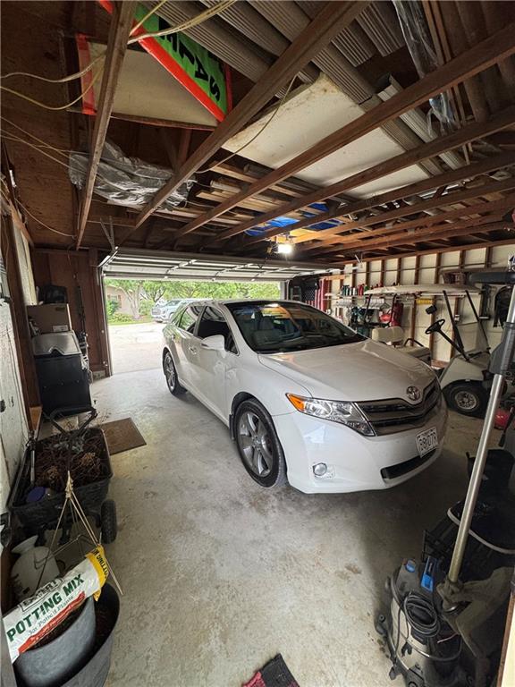109 W 3rd St, Stanberry, MO 64489 - view of garage