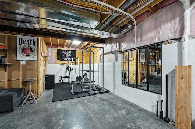 16486 S Chalet Dr, Olathe, KS 66062 - view of exercise area