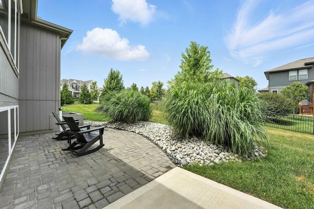 16486 S Chalet Dr, Olathe, KS 66062 - view of patio / terrace