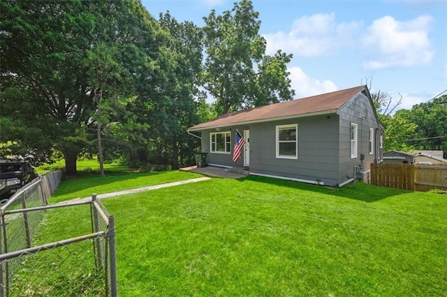 919 Walnut St, Leavenworth, KS 66048 - view of front of house