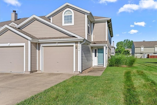 5626 NW Moonlight Meadow Ct, Lees Summit, MO 64064 - traditional home featuring driveway, a front yard, a shingled roof, and an attached garage