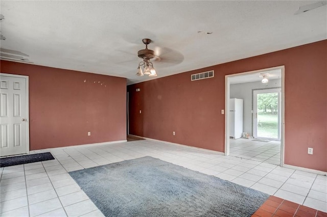 11301 Deer Haven Ln, Excelsior Springs, MO 64024 - unfurnished room with light tile patterned floors and a ceiling fan
