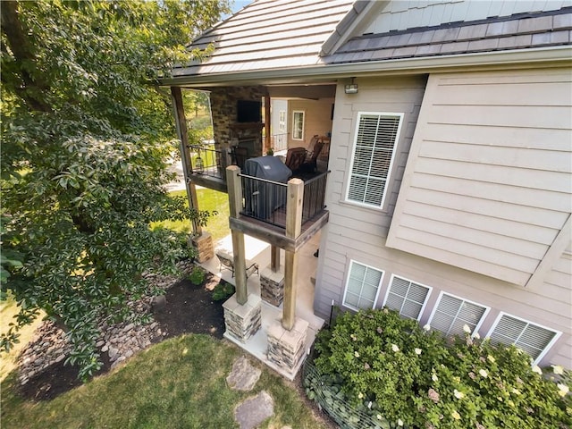 4915 NW Canyon Ct, Lees Summit, MO 64064 - exterior view