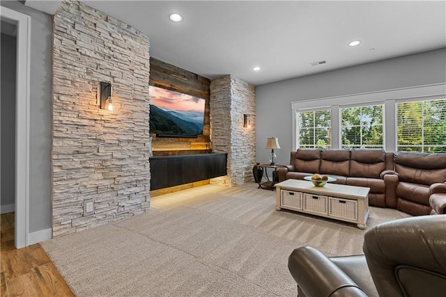 4915 NW Canyon Ct, Lees Summit, MO 64064 - living area featuring wood finished floors and recessed lighting