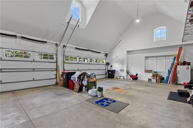 4915 NW Canyon Ct, Lees Summit, MO 64064 - view of garage