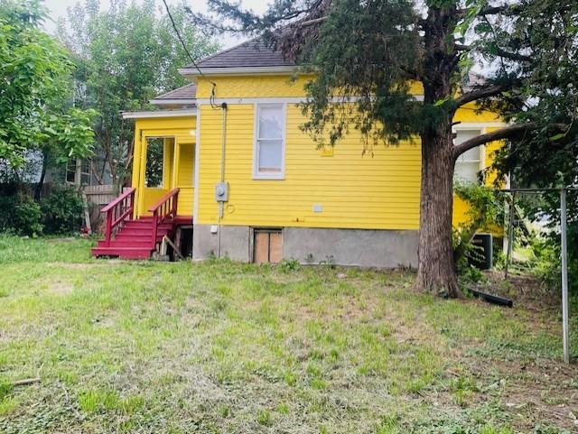 2417 Olive St, Saint Joseph, MO 64507 - photo 23