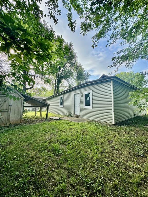 234 Lincoln St, Osawatomie, KS 66064 - photo 3