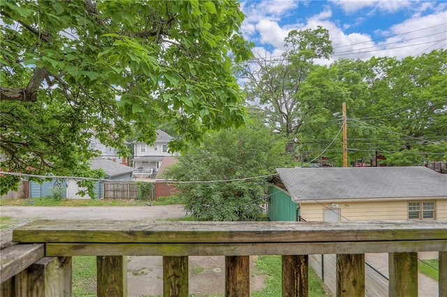336 N 16th St, Kansas City, KS 66102 - view of yard